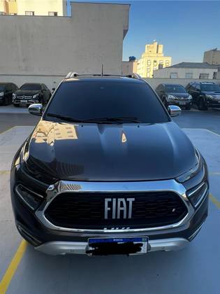 FIAT TORO 2.0 16V TURBO DIESEL RANCH 4WD AT9 FIAT TORO 2.0 16V TURBO DIESEL RANCH 4WD AT9